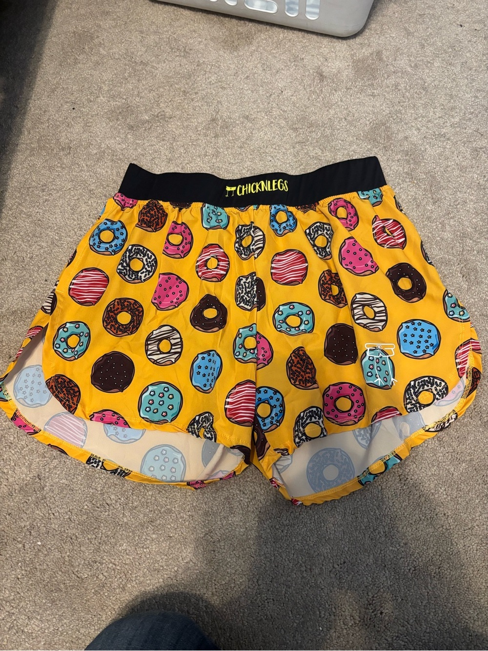 Woman’s chickenlegs shorts